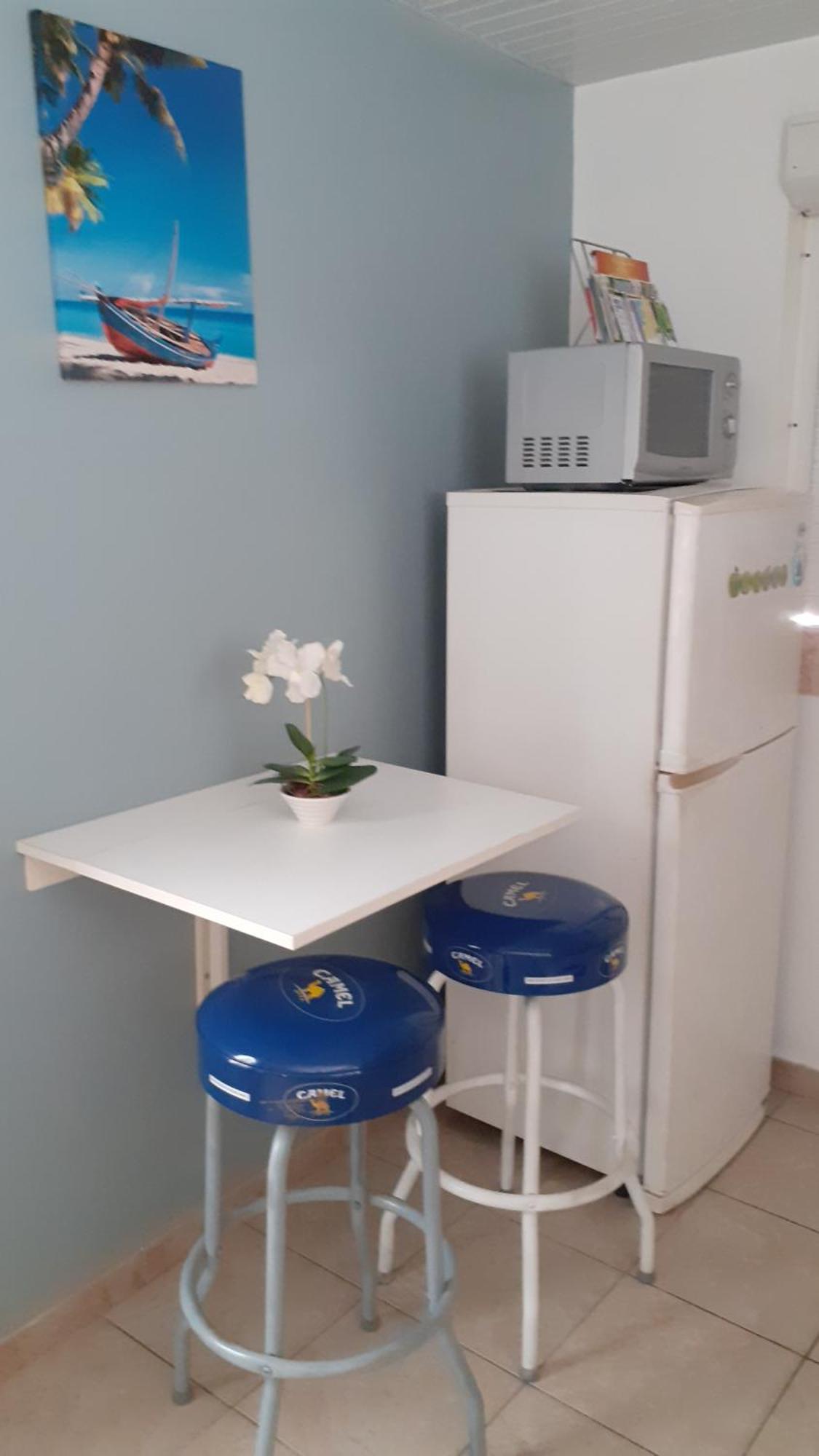 La Suite Odile Piscine Le Lamentin Bilik gambar