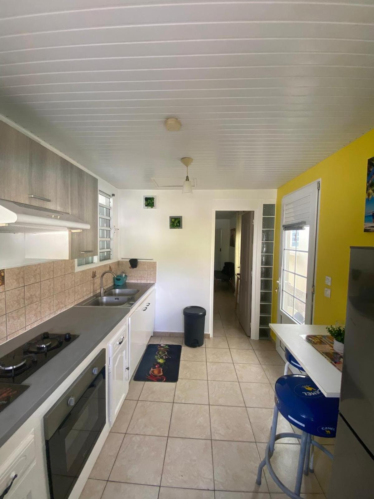 La Suite Odile Piscine Le Lamentin Luaran gambar